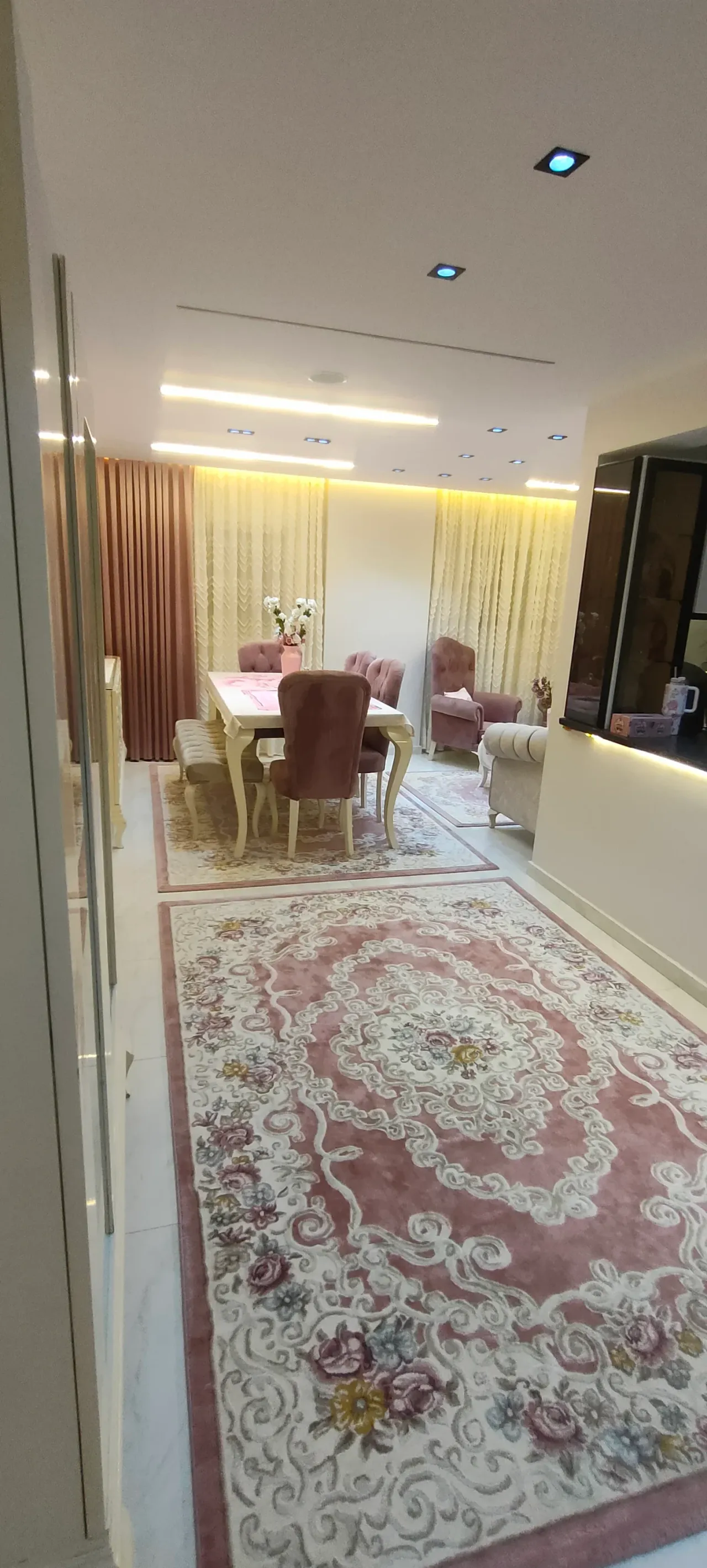 السيوف أبراج كارفور سيتي لايت - Image 1