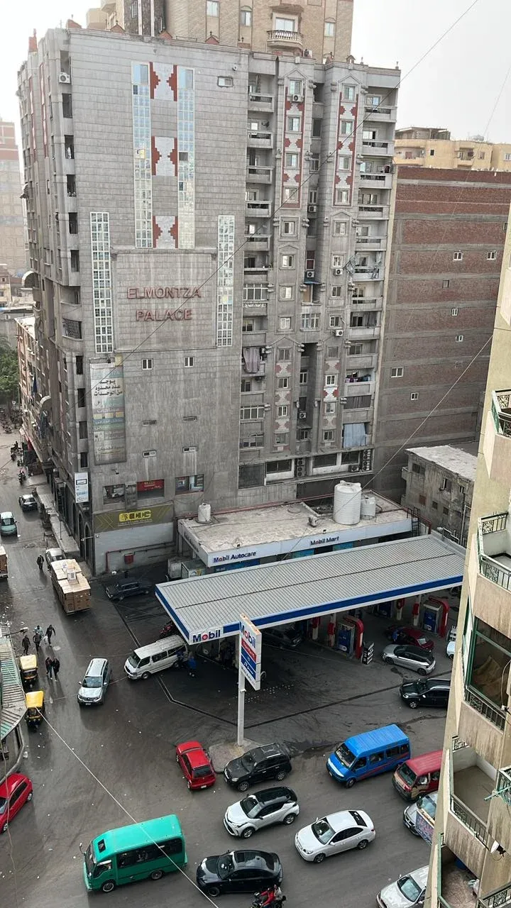 شقة كود 175 مساحه  135م للبيع في السيوف على شارع مصطفى كامل 🔥 تمويل عقاري وقسط براحتك! - Image 1