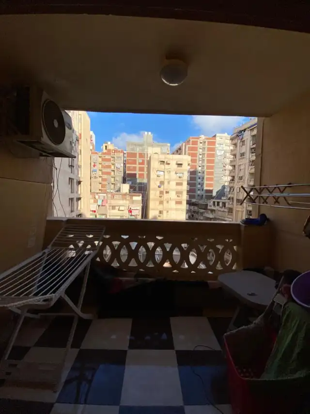 كود 184 شقة 120م للبيع في ميامي – شارع جلال حماد – برج أوكازيون – موقع مميز