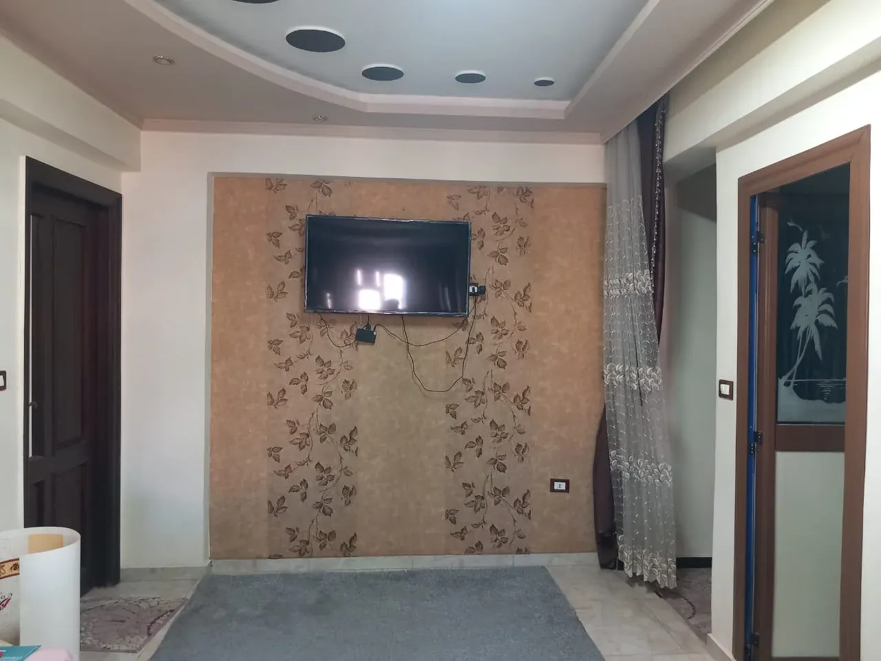 كود 200 🏡 **شقة للبيع في سيوف شماعة – مساحة 200م | دور كامل** - Image 1