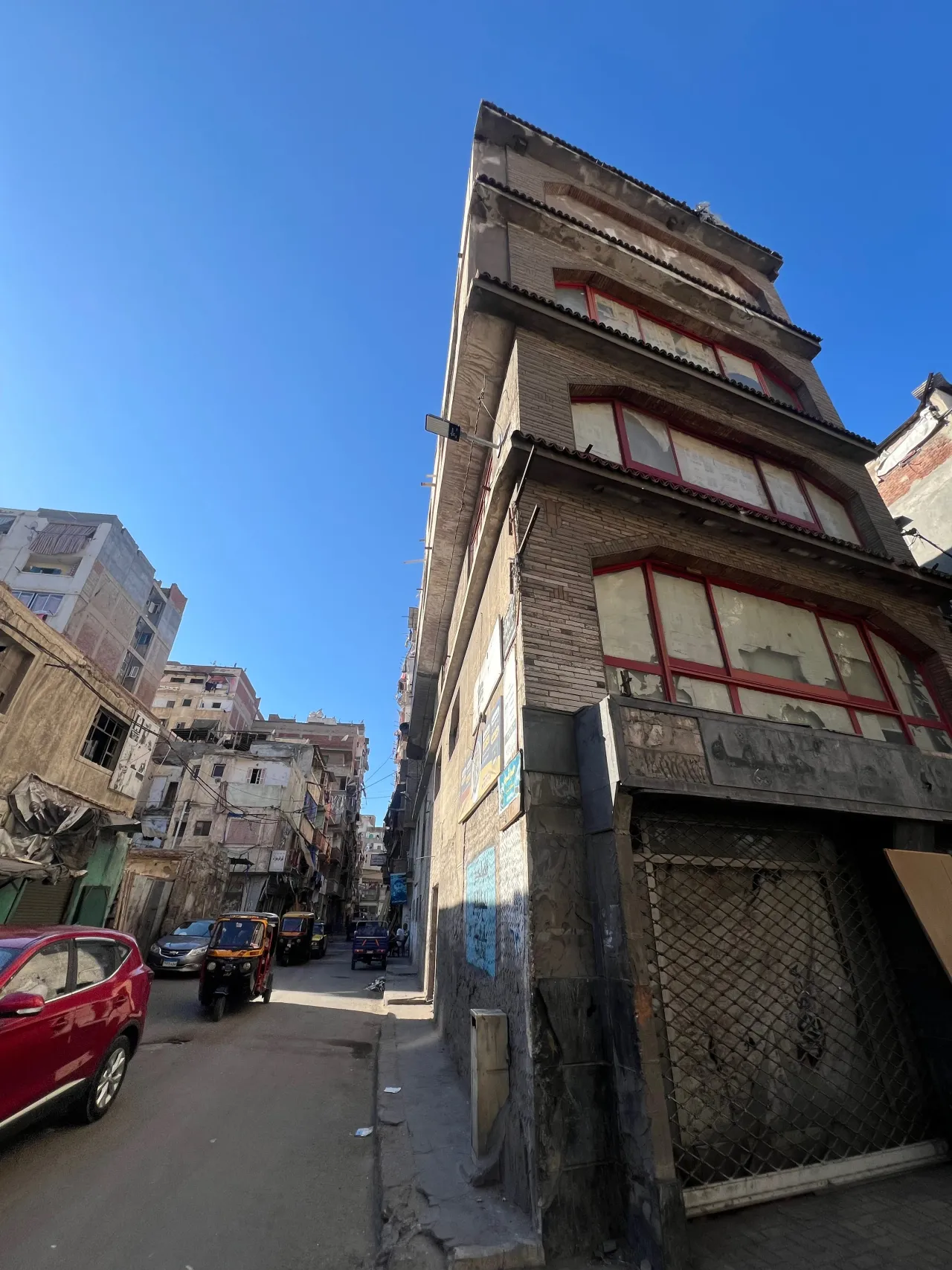 ### 🏢 مبنى تجاري للبيع – 156م  - Image 1