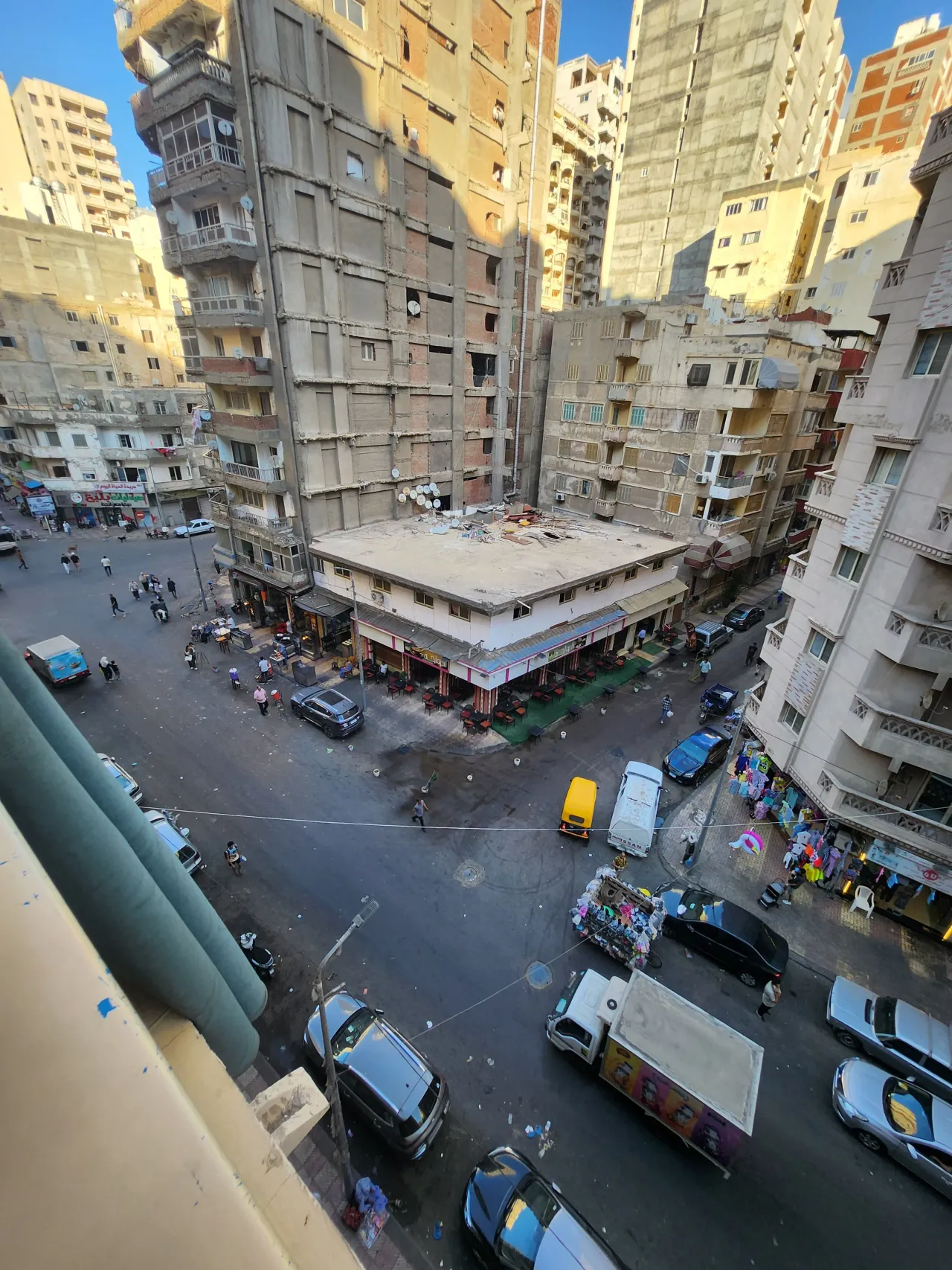 شقه للبيع من المالك بشارع خالد ابن الوليد ميامي  - Image 1