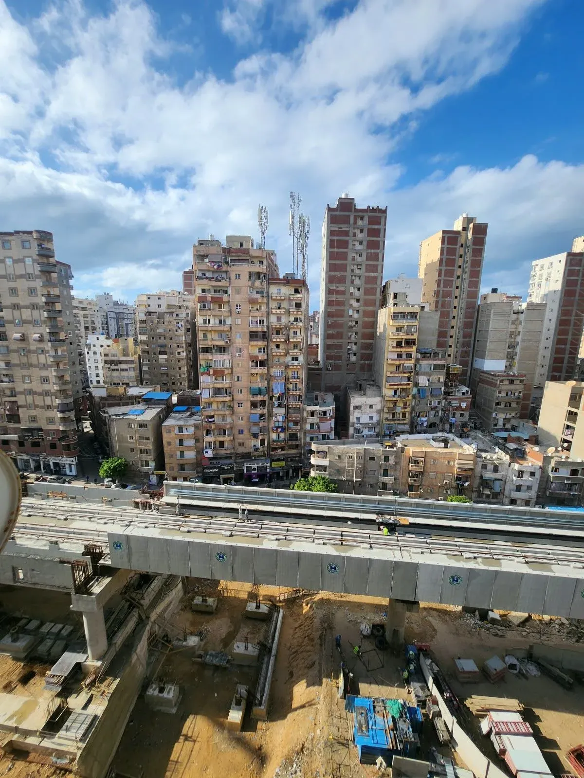 ملك حفني قبلي – فيكتوريا - Image 1