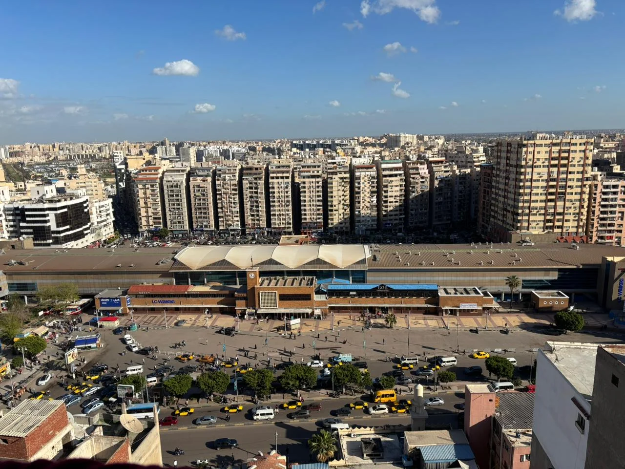 شقة كود 167 لقطة قدام محطة سيدي جابر مباشرة 😱 ڤيو مفتوح على أبو قير + تمويل عقاري!